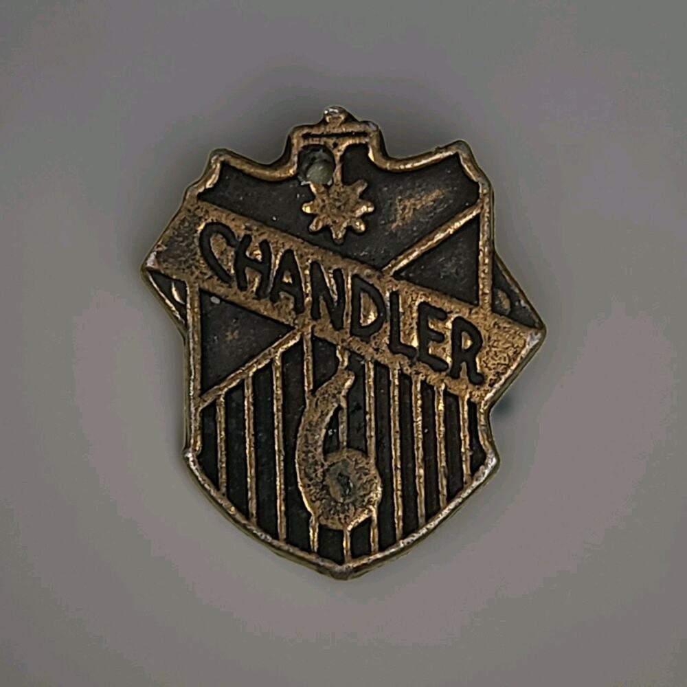 Vintage Chandler‎ 6 Metal Emblem Vehicle Car Medallion Nameplate Small